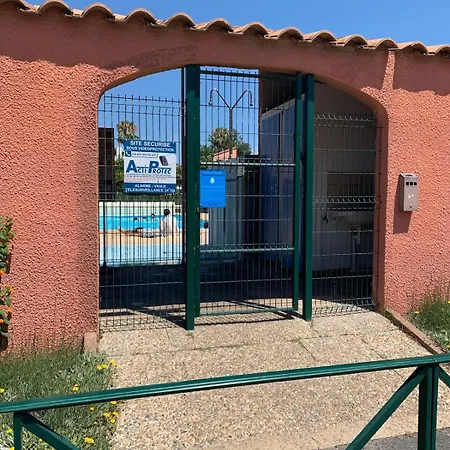 Cocon Sea, Pools Air Conditioning